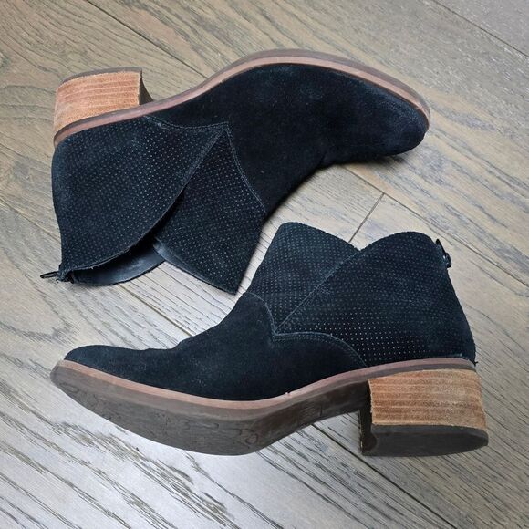 Kork Ease Maldon Suede Curved Bootie in Black - Picture 10 of 13